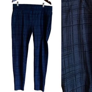 Liverpool Jeans Co. blue plaid leggings